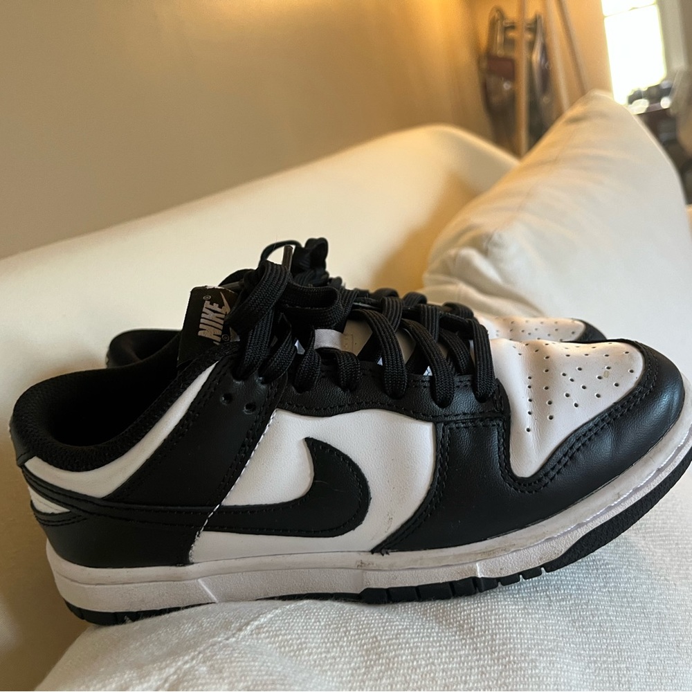 Nike Dunks Low Black and White
